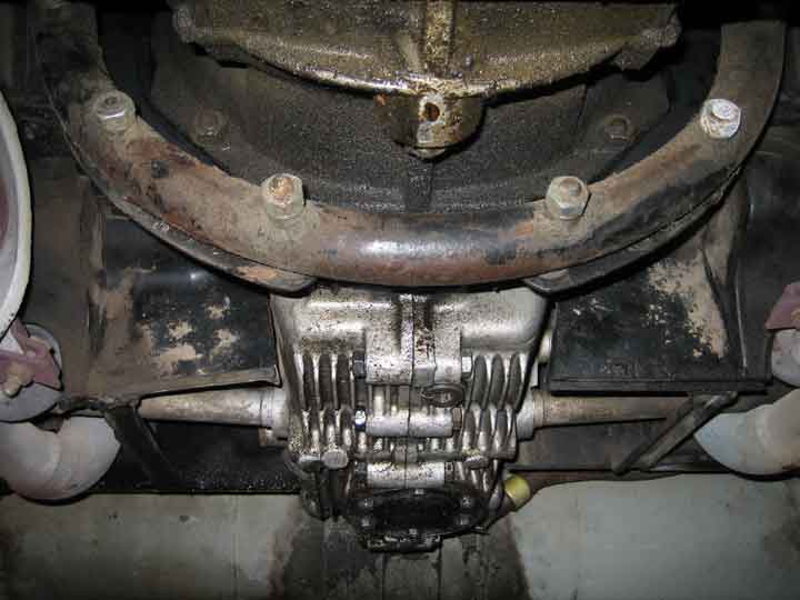 VIEW OF BOTTOM OF ENGINE FROM FRONT